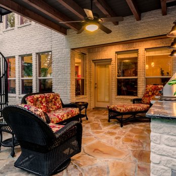 Bobo Custom Builders - a patio with a spiral staircase - General Contractors Near Me - San Antonio, Texas Bobo Custom Builders - a patio with a spiral staircase - General Contractors Near Me - San Antonio, Texas