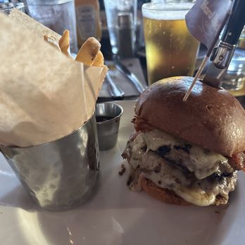 Hard Rock Cafe - Burgers Near Me - Honolulu, Hawaii Hard Rock Cafe - Burgers Near Me - Honolulu, Hawaii