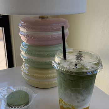 Rooftop Coffee Tea & Macarons - Mango Matcha Sticky Rice - Macarons Near Me - Roseville, California