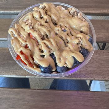 Acai Craze - Classic Bowl without Coconut and with Peanut Butter - Acai Bowls Near Me - Los Angeles, California Acai Craze - Classic Bowl without Coconut and with Peanut Butter - Acai Bowls Near Me - Los Angeles, California