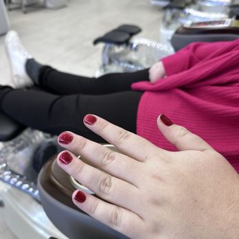 Apple Nails & Spa - Daughters manicure - Nail Salons Near Me - Placerville, California Apple Nails & Spa - Daughters manicure - Nail Salons Near Me - Placerville, California