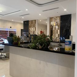 Majestic Nail Lounge