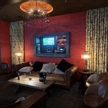 Whiskey Neat - Whiskey Bars Near Me - Plantation, Florida Whiskey Neat - Whiskey Bars Near Me - Plantation, Florida
