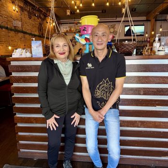 Pinto Thai Culpeper - Myself and the amazing owner on right! - Thai Near Me - Culpeper, Virginia