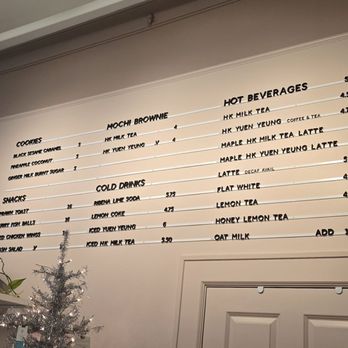 Saan Saan Cafe & Restaurant - Desserts Near Me - Vancouver, British Columbia