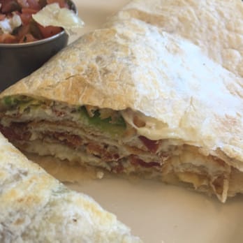 Emle's Restaurant - Breakfast quesadilla with egg whites minus potatoes ! Soooooo yummy - American Near Me - Northridge, California