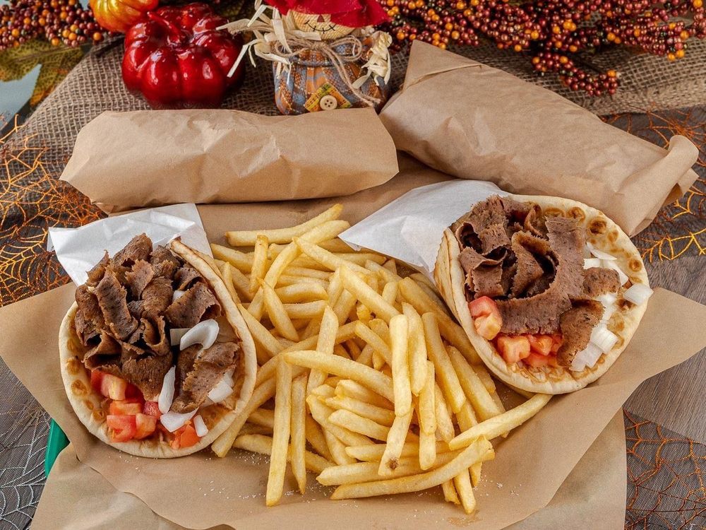 Gyro Real Kabob Logo