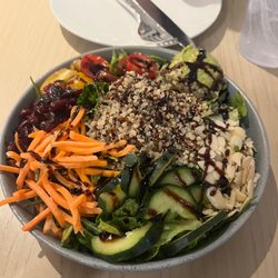 The Lounge - Quinoa bowl