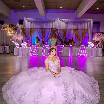 VR Squad - Quinceaneras - Photo Booth Rentals Near Me VR Squad - Quinceaneras - Photo Booth Rentals Near Me