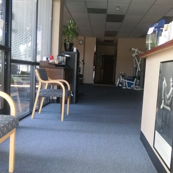 Custom Physical Therapy - Physical Therapy Near Me - Thousand Oaks, California