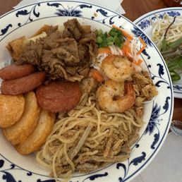 33. Bun Thit Nuong