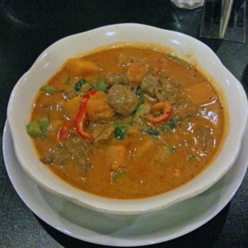 Racha Café - Red Pumpkin Curry - Thai Near Me - Berkeley, California