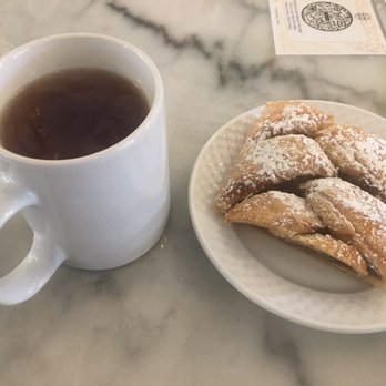 Le Cafe Du Val - Hot tea and Apple Strudel, not the most French pastry, but the best option available in my opinion - Cafes Near Me - Henderson, Nevada Le Cafe Du Val - Hot tea and Apple Strudel, not the most French pastry, but the best option available in my opinion - Cafes Near Me - Henderson, Nevada