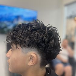 Diamondback Hair