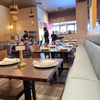 Coconut Bay - Interior - Thai Near Me - Burlingame, California Coconut Bay - Interior - Thai Near Me - Burlingame, California