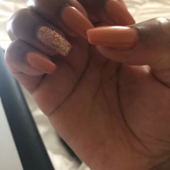 Eterna Day Spa - Love my nails! Thanks Sophia! - Waxing Near Me - Wheaton, Maryland