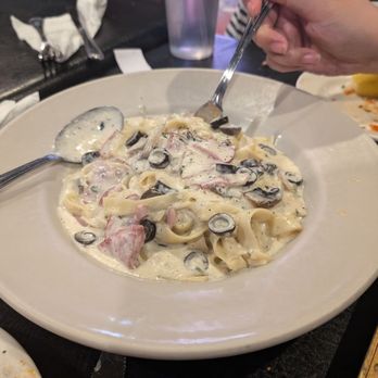 Giovanni's Italian Kitchen - Italian Near Me - Fort Worth, Texas