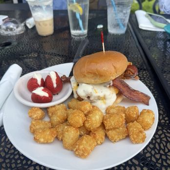 Goodness Gracious Restaurant & Catering - Breakfast & Brunch Near Me - Murfreesboro, Tennessee Goodness Gracious Restaurant & Catering - Breakfast & Brunch Near Me - Murfreesboro, Tennessee