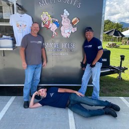 Just some firefighters enjoying some great BBQ. Just some firefighters enjoying some great BBQ.