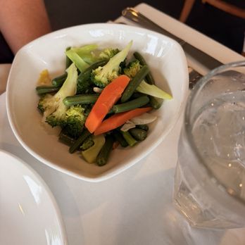 Lemon Grass Restaurant - Veggies with moms fish - Asian Fusion Near Me - Sacramento, California