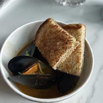 Elite All Star Dinner: Blue Anchor - Tropical mussels - Yelp Events Near Me - Jersey City, New Jersey