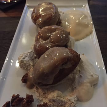 Vida - The donut dessert. Delish! - New American Near Me - Indianapolis, Indiana