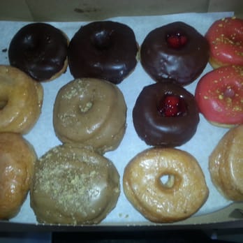 Dun-Well Doughnuts - I couldn't resist - Donuts Near Me - Brooklyn, New York