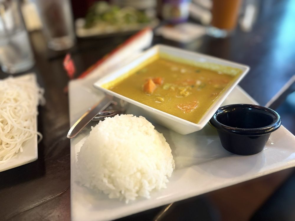 Social spots from Pho Nouveau