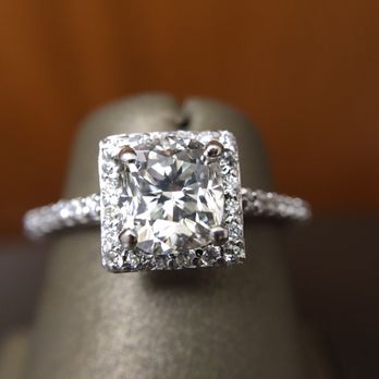 Brickell Jewelers - Jewelry Near Me - Miami, Florida Brickell Jewelers - Jewelry Near Me - Miami, Florida