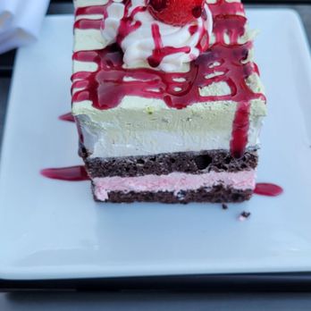 Fugu Sushi - Matcha torte - Sushi Bars Near Me - Ormond Beach, Florida