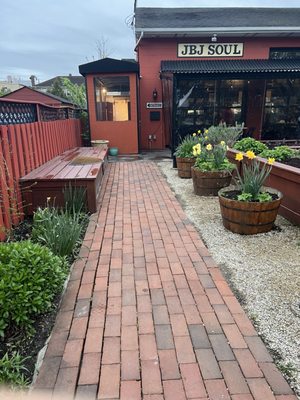 JBJ Soul Kitchen by null