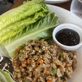 Chef Burma - Lettuce wraps - Burmese Near Me - Sacramento, California Chef Burma - Lettuce wraps - Burmese Near Me - Sacramento, California