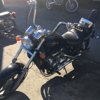 Moto Classic Garage - Motorcycle Repair Near Me - Inglewood, California
