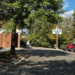 Dollar Tree - View from side parking lot