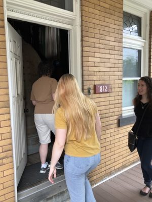 La Hutte Royal (Art House) by null