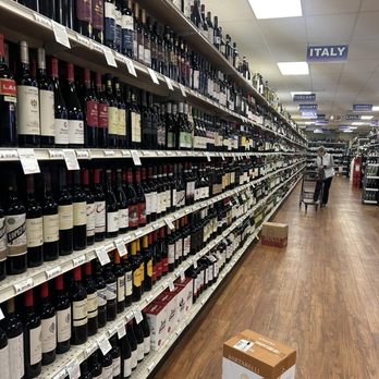 Marketview Liquor - Beer, Wine & Spirits Near Me - Rochester, New York