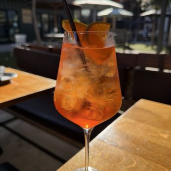 Vein At Kaka'ako - Vein Aperol Spritz - Mediterranean Near Me - Honolulu, Hawaii Vein At Kaka'ako - Vein Aperol Spritz - Mediterranean Near Me - Honolulu, Hawaii