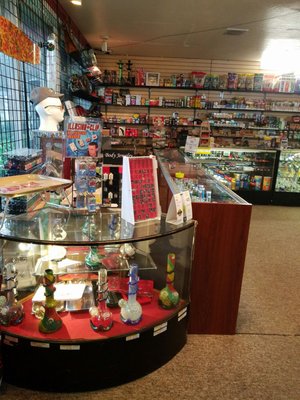 tobacco shop eureka Joe's Smoke Shop, 1108 5th St, Eureka, CA 95501, US