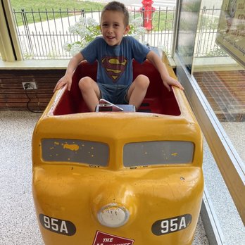 Choo Choo Restaurant - Burgers Near Me - Des Plaines, Illinois