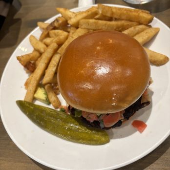 Buttermilk - Mean Black Bean Burger Lunch - Coffee & Tea Near Me - Naperville, Illinois