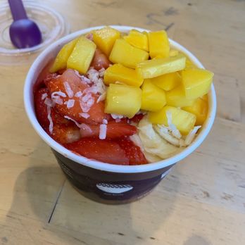 Acai Republic - The Sao Paolo Acai - Juice Bars & Smoothies Near Me - Tustin, California