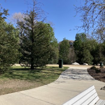 Conejo Creek North Park - Parks Near Me - Thousand Oaks, California Conejo Creek North Park - Parks Near Me - Thousand Oaks, California