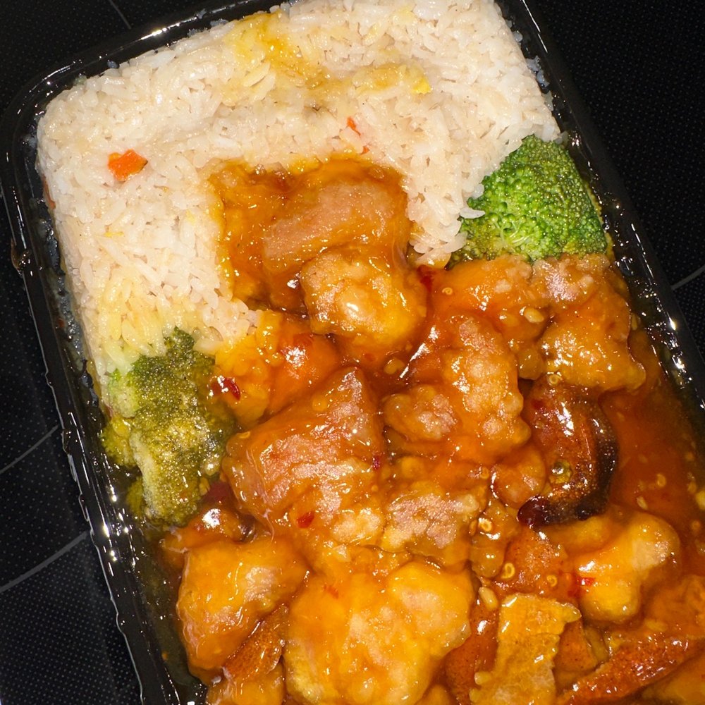New China King Buffet - Orange chicken again no fried rice and we haven't taste it all this is going in the trash! - Chinese Near Me - Denton, Texas New China King Buffet - Orange chicken again no fried rice and we haven't taste it all this is going in the trash! - Chinese Near Me - Denton, Texas