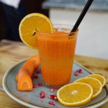 The Hummusapiens - Orange-Karotte - Lebanese Near Me - Berlin, BE