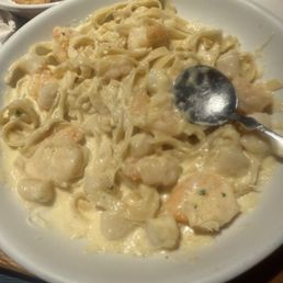 Seafood Alfredo