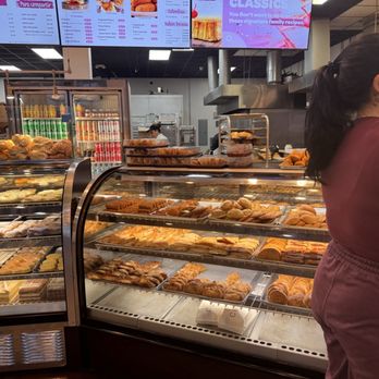 Knaus Berry Farm - Bakeries Near Me - Miami, Florida Knaus Berry Farm - Bakeries Near Me - Miami, Florida