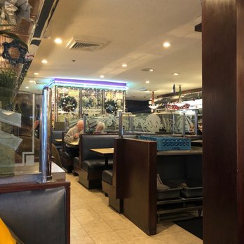 Mirage Diner - Old fashion diner - Diners Near Me - Brooklyn, New York