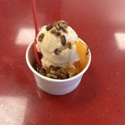 Birdsall Ice Cream - Peach ice cream and topped.