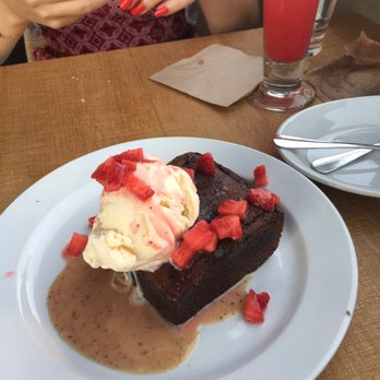 Cha Cha's Latin Kitchen - Chocolate Brownie with Ice Cream - Talk about Heaven - Mexican Near Me - Irvine, California Cha Cha's Latin Kitchen - Chocolate Brownie with Ice Cream - Talk about Heaven - Mexican Near Me - Irvine, California