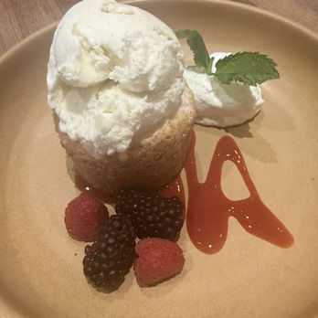 King's Fish House - Henderson - Butter cake - Seafood Near Me - Henderson, Nevada